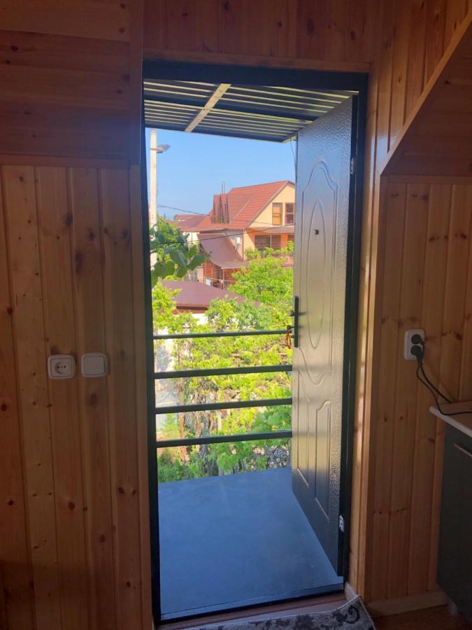 Гостевой Дом Тина Sukhumi Exterior photo